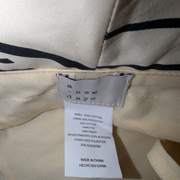 Abstract Print Bucket Hat – Down Brim Chic - Picture 6 of 6